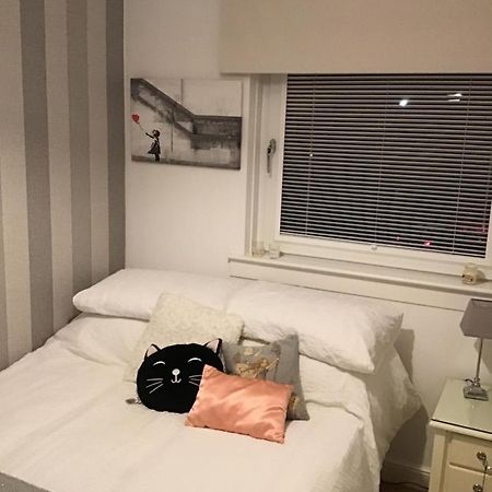 Erskine Apartment Dalmuir Luaran gambar